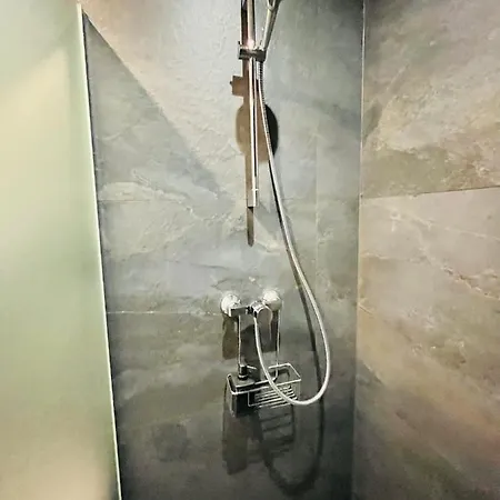 Pobuudka Glivia 66f شقة *